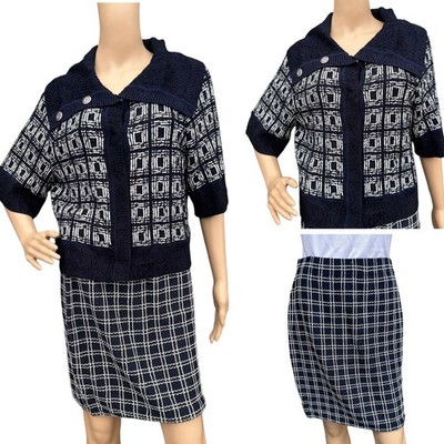 St. John Collection Knit Suit M/6 Navy White Skirt Set Geometric Resort 2011