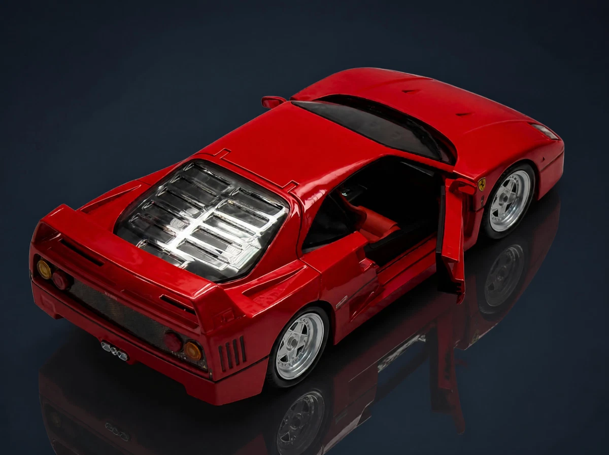 Ferrari F40 Red, NEW IN BOX Maisto 1:18 Scale Model Car
