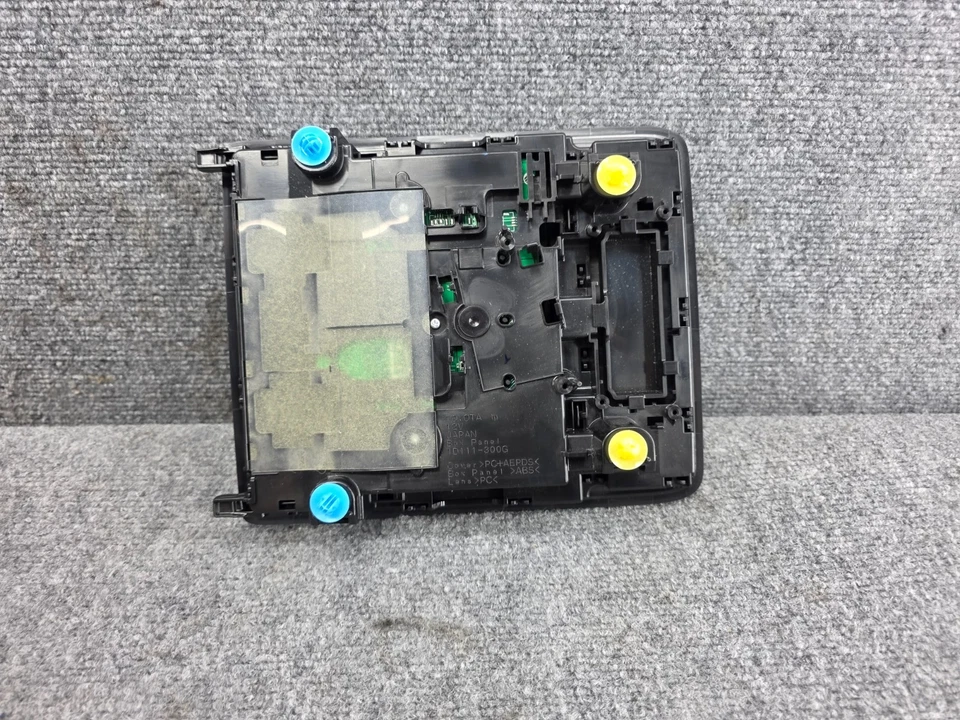 LEXUS 2021-2026 IS300 IS350 IS500 OEM OVERHEAD ROOF DOME LIGHT LAMP NON SUNROOF - Image 4 of 4