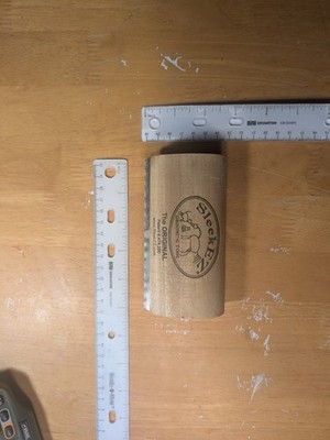 SleekEZ The Original Shedding Brush Patent 9,474,250 Horse Grooming Tool