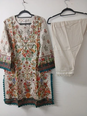 Khaadi 3 Stck. 12 Größe Brandneu Bedruckt Shalwar Kameez 21" Brustumfang - Bild 1 von 4