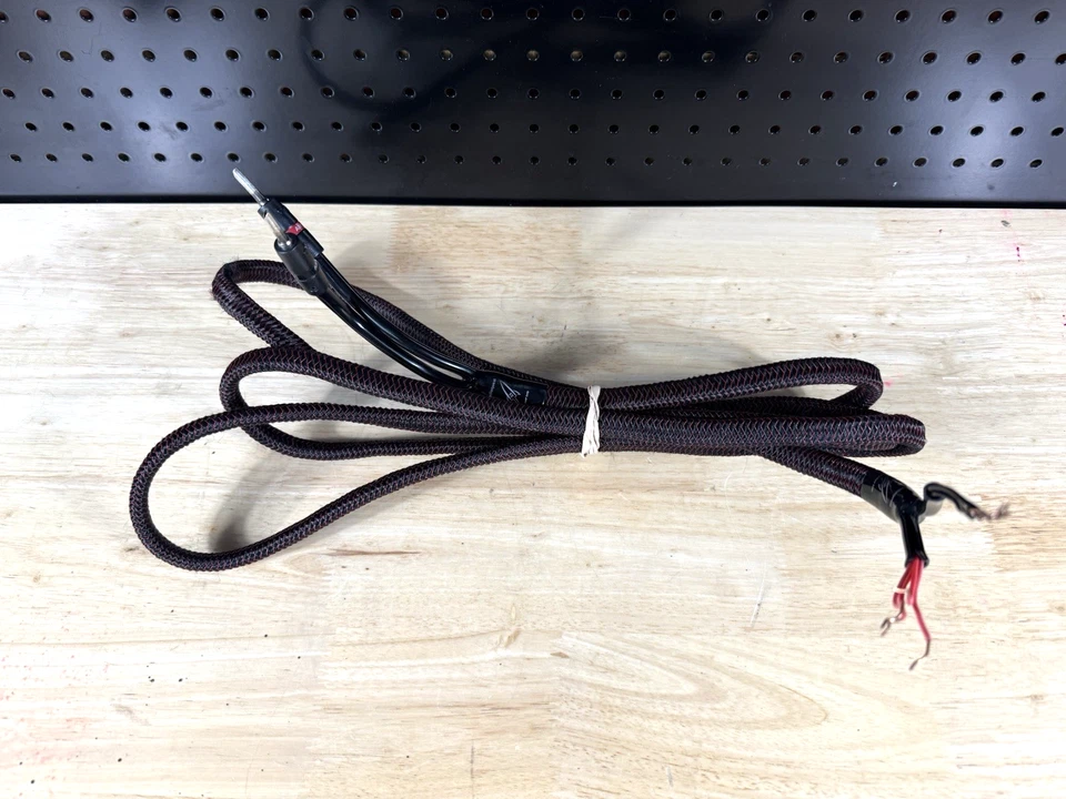 AudioQuest Rocket 33 9ft Bi-Wire Speaker Cable (USA) - Image 3 of 4