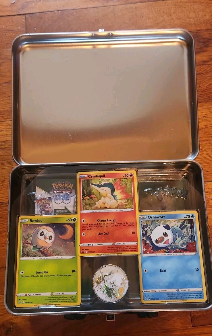 Pokemon TCG Arceus Spring 2022 Collectors Chest Lunchbox. No Packs. Accessories