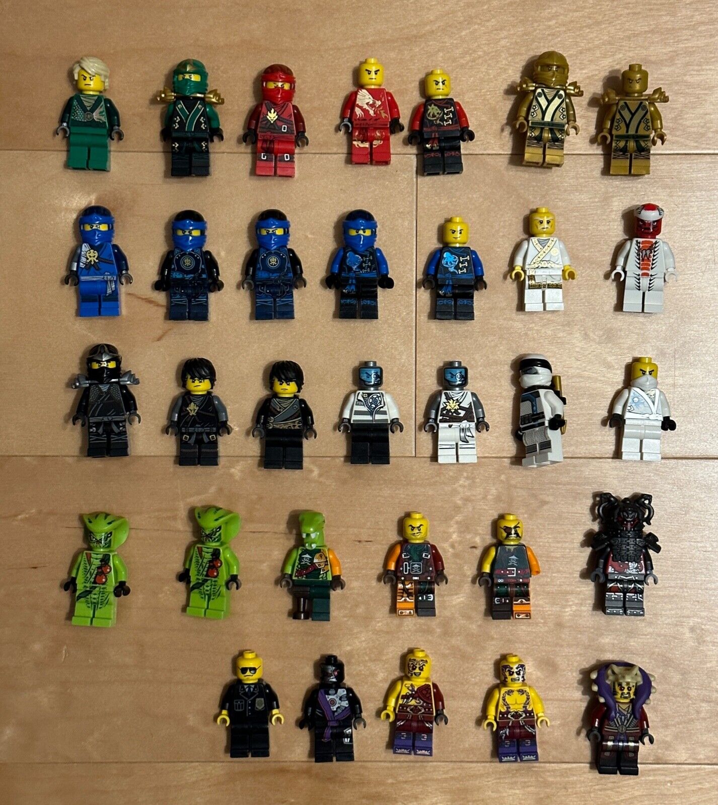 LEGO Ninjago Minifigures and parts