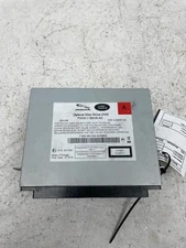 2017 2018 2019 2020 JAGUAR F-PACE AM FM CD PLAYER RADIO RECEIVER FW9311B608AD