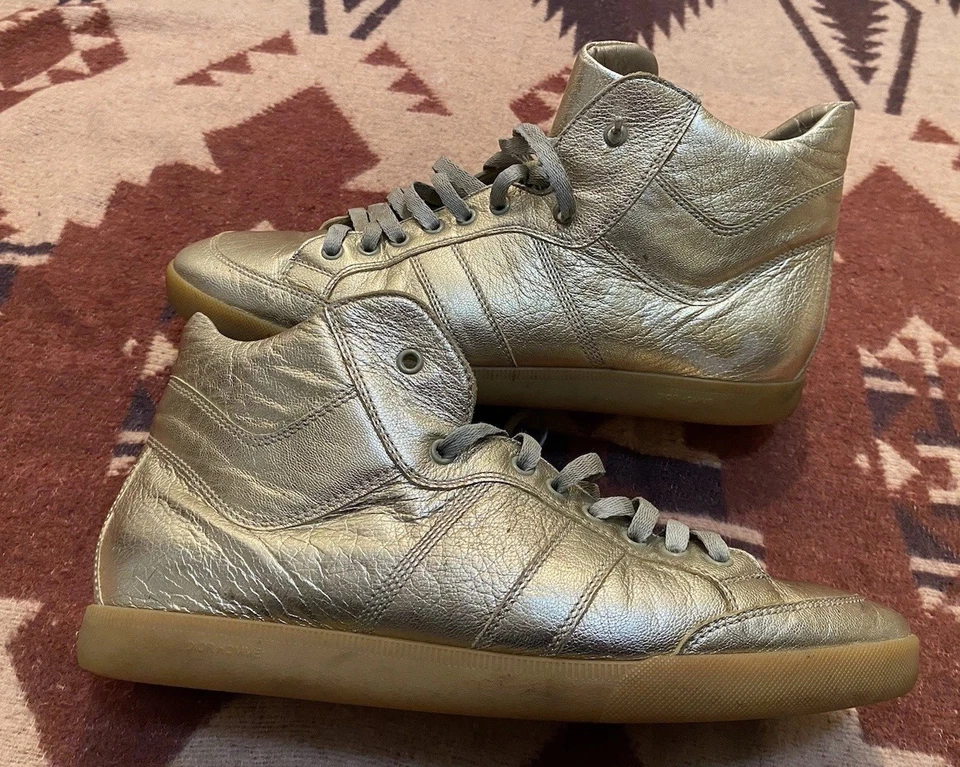 Auténtica Zapatilla Dior by Hedi Slimane Coleccionista Dorada Hecha en Italia Para Hombre Talla 11 Foto 2 de 4