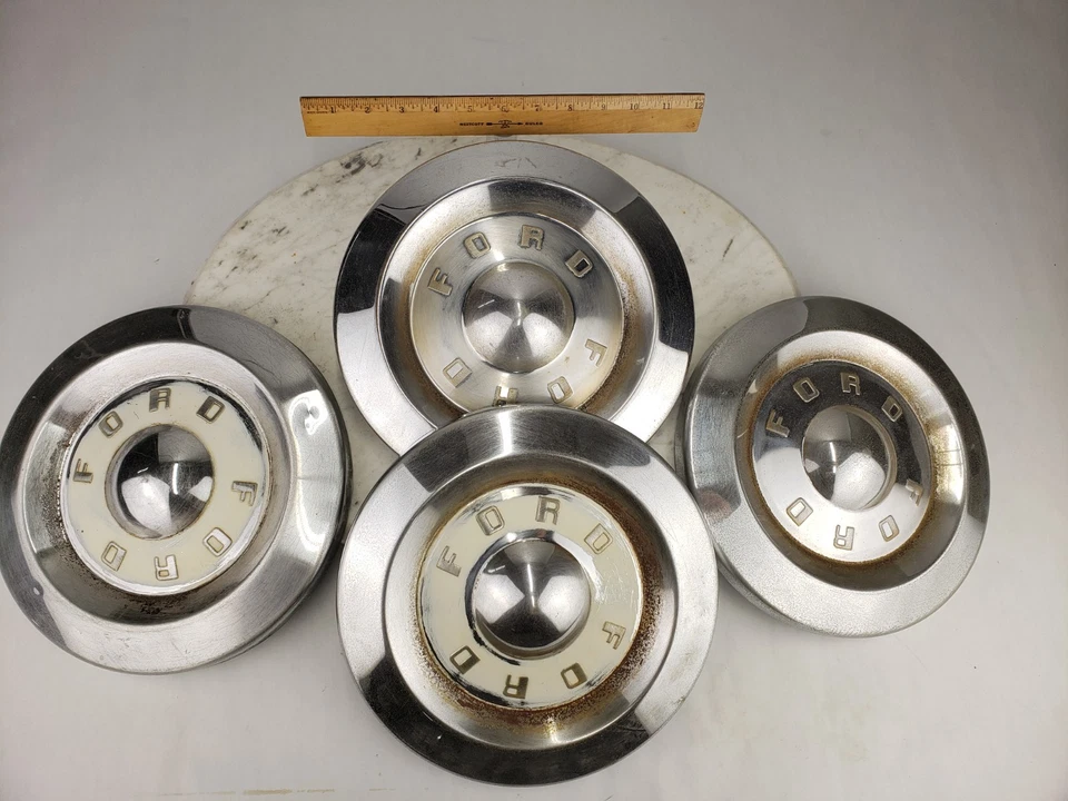 4x Tapacubos Ford Fairlane Galaxie 300 Tapacubos Plato para Perros Blanco 11" Acero Foto 4 de 4