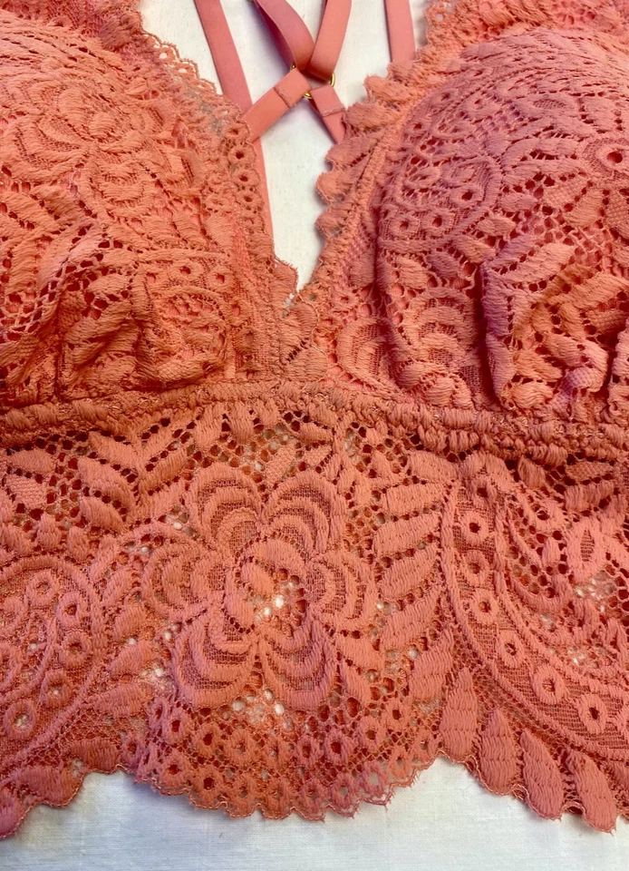 Aerie Far Out Lace Strappy Padded Plunge Bralette -- ROSE L - Image 3 of 4