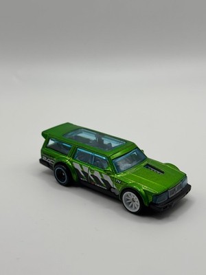 Hot Wheels lose Volvo 240 Drift Wagon Super Treasure Hunt - STH lose