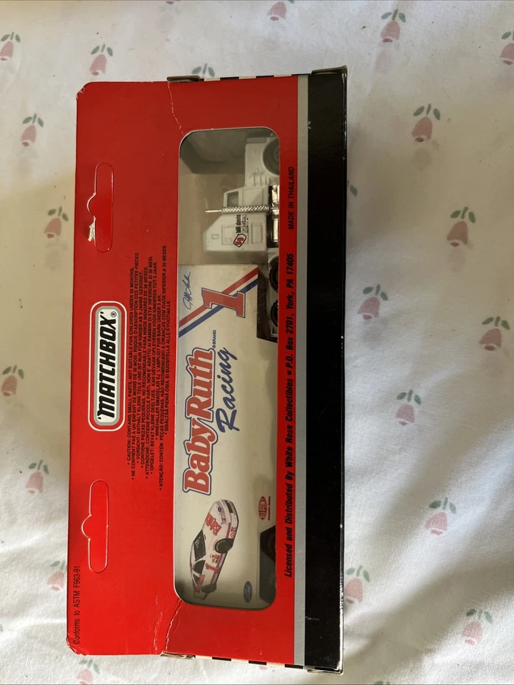 Спичечный коробок Jeff Gordon No1 Baby Ruth 1992 1:87 Racing Team Transporter - Изображение 3 из 4