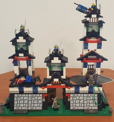 LEGO Castle: Flying Ninja Fortress (6093)  99% Complete (See Description)
