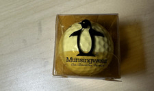 Vintage Spalding Munsingwear logo golf ball New with box