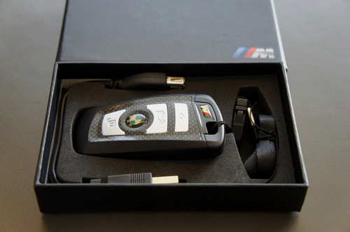 NIB Genuine BMW M Power Key Remote Style USB Flash Drive Memory Stick Disk 8GB - Picture 2 of 11