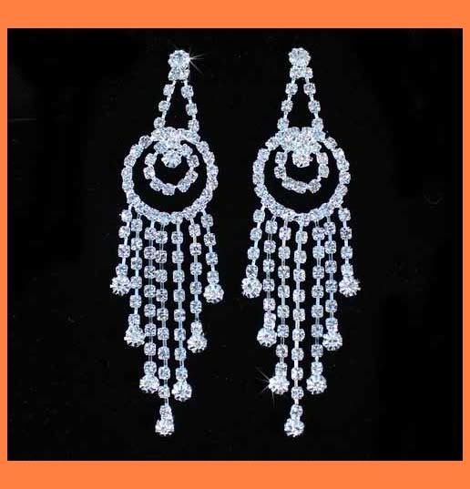 【HYERES LOR】Essence Silver(W) Moissanite Double Earrings HYERES LOR】Essence Silver(W) Moissanite Double Earrings