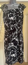 Episode~ Pretty Occasion Knee Length Dress Square Neck Zip Detail~ Size 14~ VGC