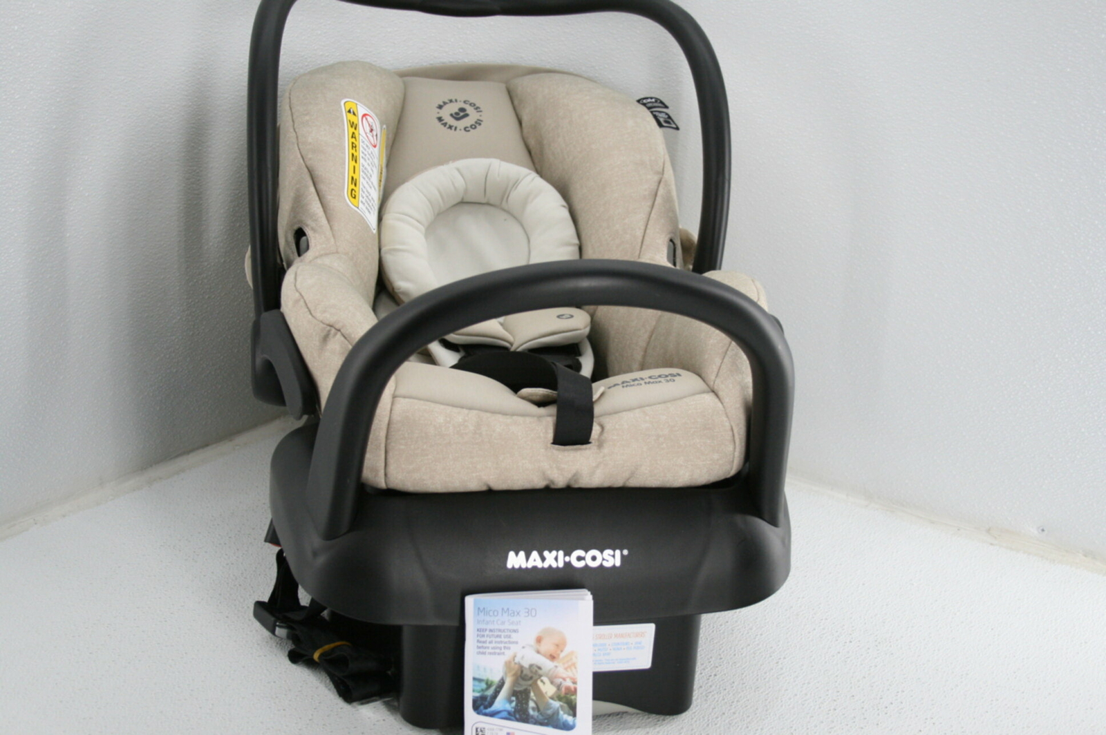 maxi cosi mico max 30 nomad black