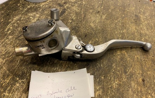 VN1500 Classic HYDRAULIC CLUTCH MASTER CYLINDER LEVER OEM FRONT BRAKE KAWASAKI - Picture 9 of 9