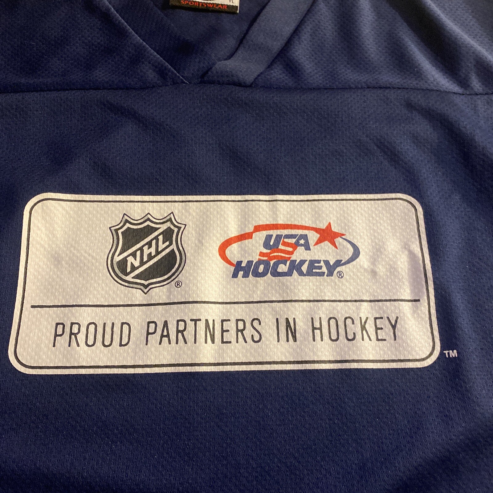 K1 Sportswear NHL & Team USA Hockey Youth Large Blue Shirt