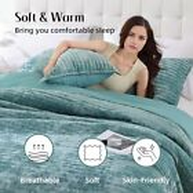 Velvet Quilts Size Luxurious Soft Coverlet Striped Bedding Set Quilt