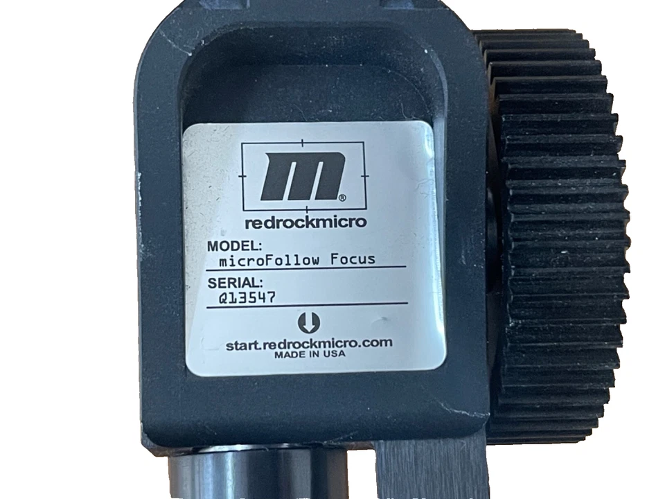 Redrock Micro Cinema Experience Shoulder Mount w/ Micro Follow Focus & Extras - Image 4 of 4