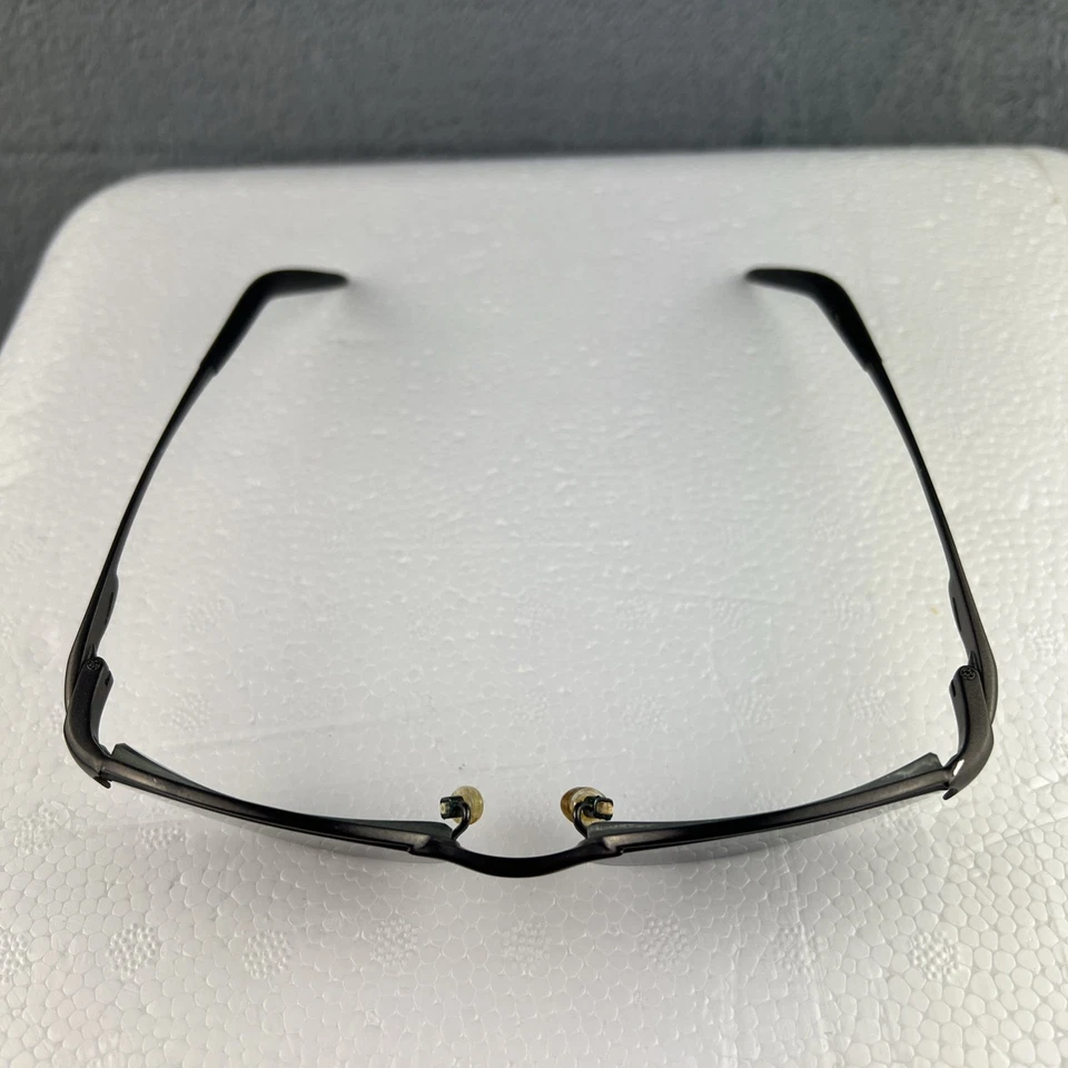 Gafas de sol Oakley Teaspoon RARAS monturas de peltre/iconos plateados monturas 50-18-140 solamente Foto 2 de 4