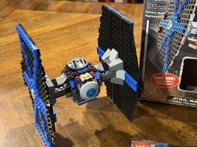 Complete Lego star wars TIE fighter 7263 W/ Darth Vader & Pilot - Box Manual