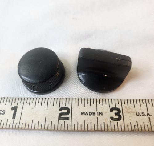 Lot of 2 Daka-Ware Knobs - Instrument Knob for 1/4" Diameter Shafts Used