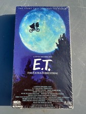 E.T. THE EXTRA-TERRESTRIAL VHS TAPE FACTORY SEALED 1988 MCA HOME VIDEO GREEN