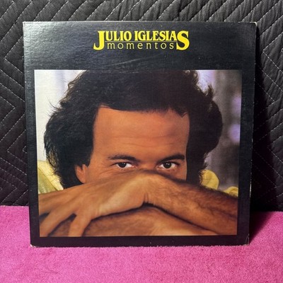 LP- Julio Iglesias   Momentos  (1982) Discos CBS International  
