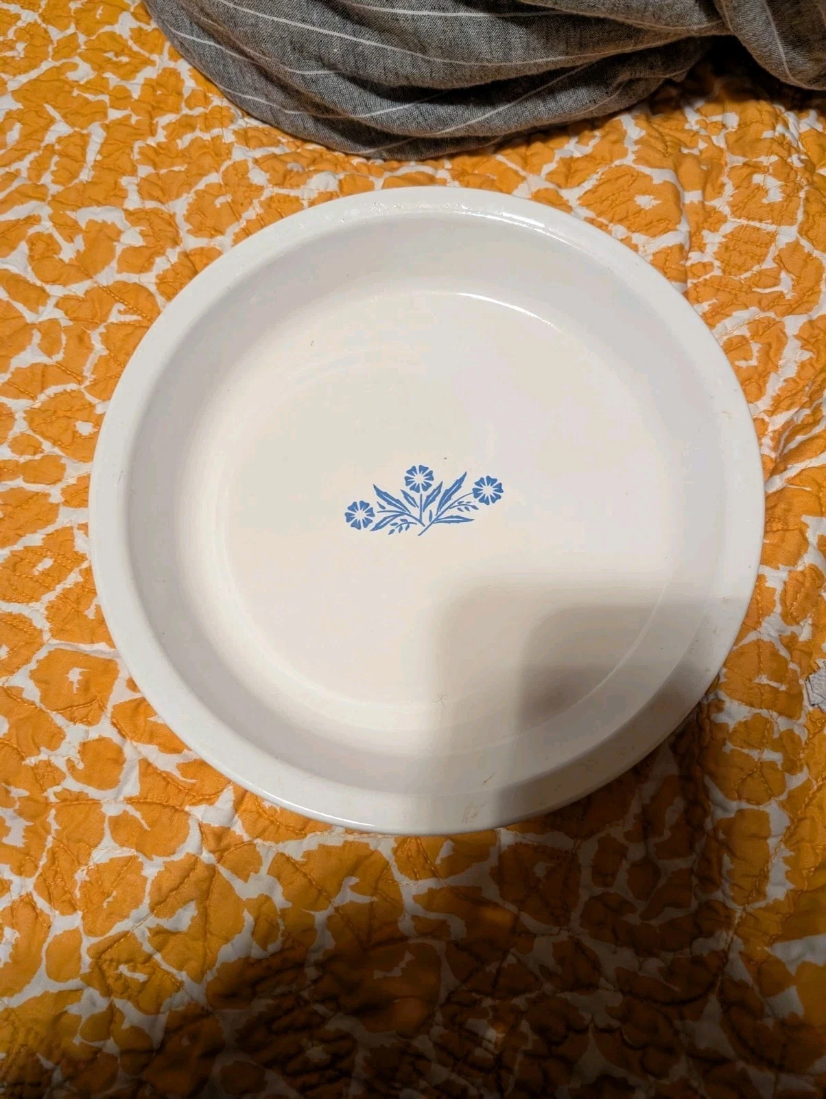 Vintage Corning Ware 9" Pie Pan Dish Plate Blue Cornflower P-309 Range/Microwave