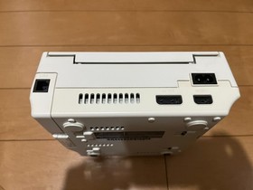 SEGA DreamCast Console (HKT-3000) & Controller with 2 games and BOX and Manual