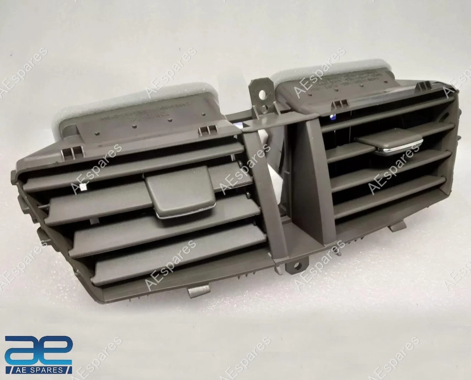 Louver, Center Air Vent Brown For Suzuki Ertiga 2012-2018 73610M74L00-R8R view 3
