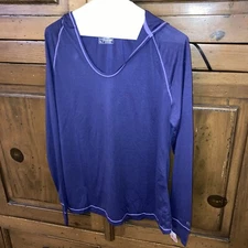 New NWT Women’s Layer 8 Performance Qwick-Dry Hoodie Shirt Pullover-Purple-LARGE