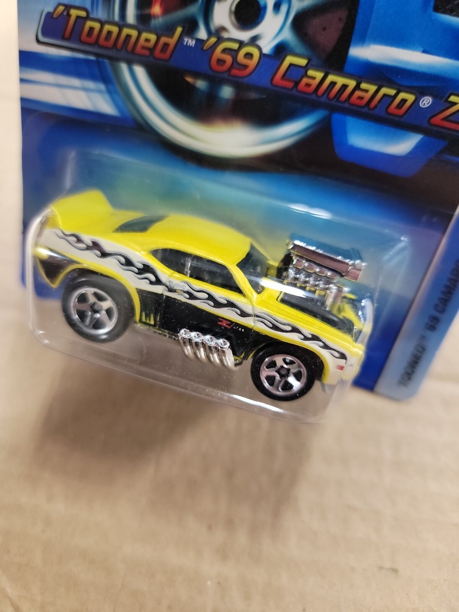 Hot Wheels Tooned 1969 '69 Camaro Z28 #124 2006 Yellow | eBay