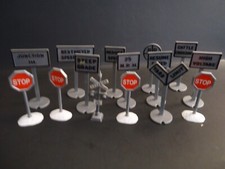 Vintage Model Railroad FIFTEEN Plastic/Metal Sign Assortment