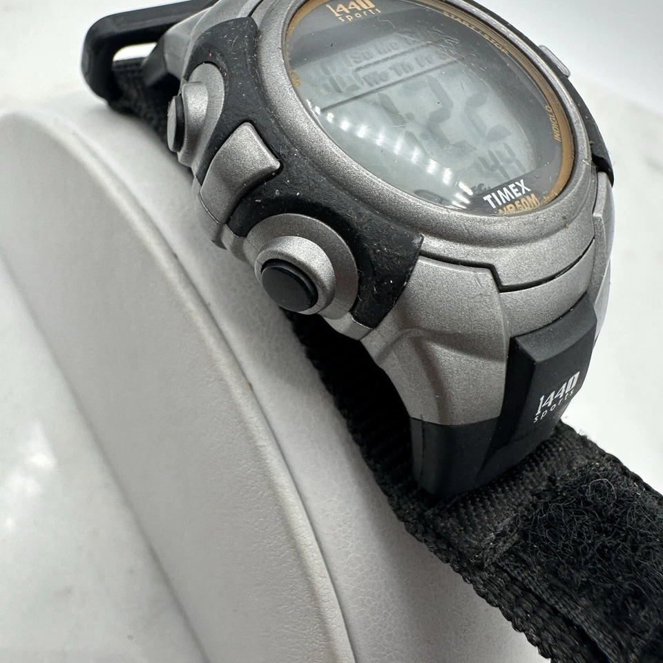 Timex Men's T5K455 1440 Two-Tone Resin Watch Fast-Wrap Nylon Band, Working - Image 2 of 4