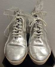LA Gear Vintage 1993 RARE Women's 7.5 Metallic Silver Casual Shoes Double Laced