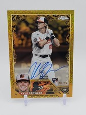 2023 Topps Gilded - Gold Etch (RC) /75 Blue Autograph Kyle Stowers #CGA-KS 