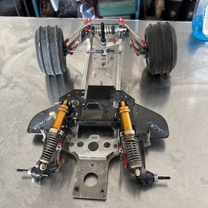 ノバクアンプ搭載ビンテージRCｃａｒシャシー Rc Car Vintage | eBay