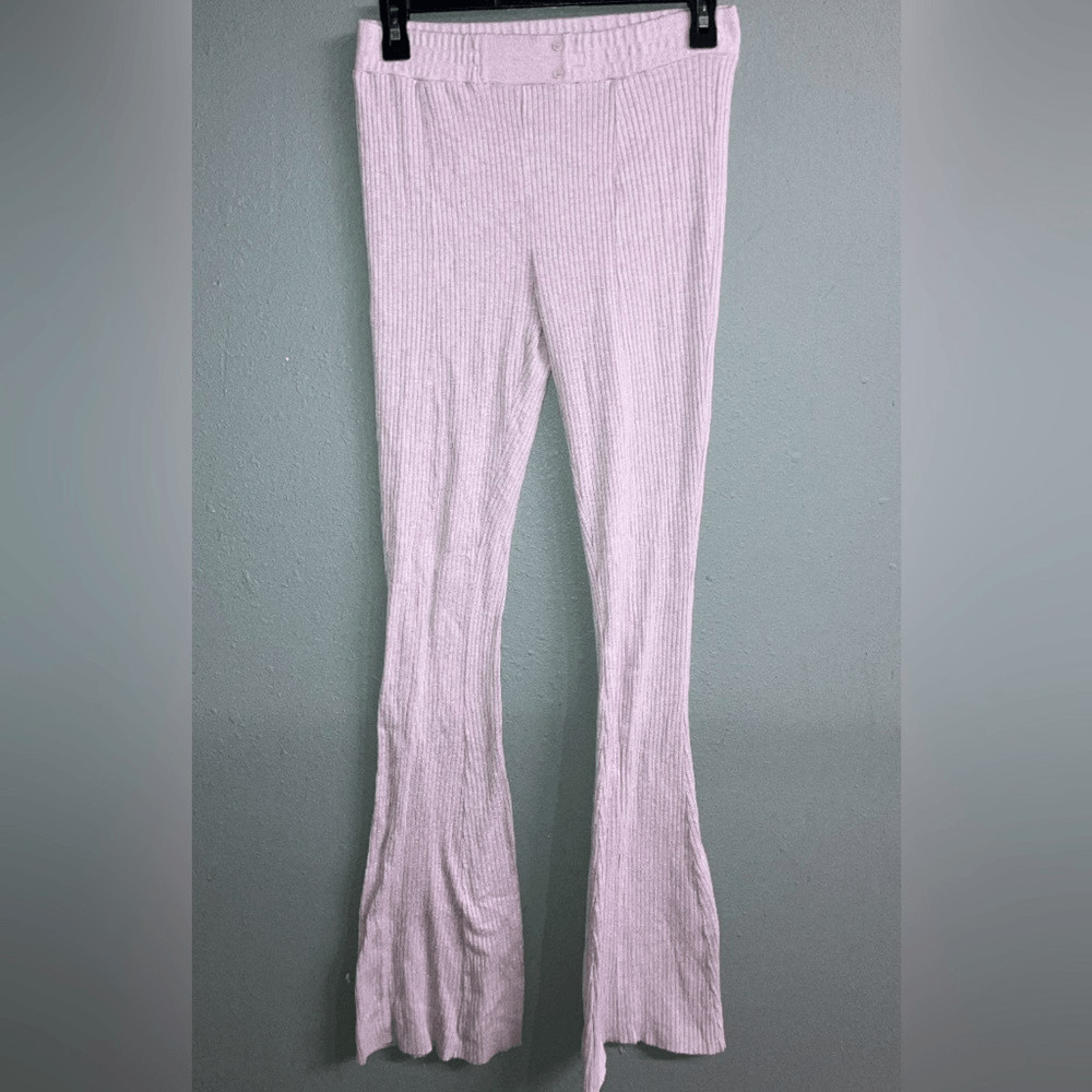 Urban outfitters ribbed high rise flared pants small in lavendar