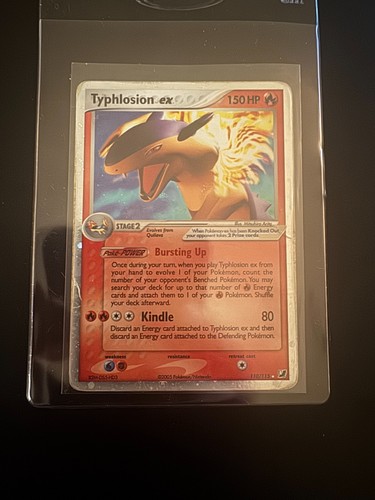 Typhlosion Holo ex 110/115 Unseen Forces - 2005