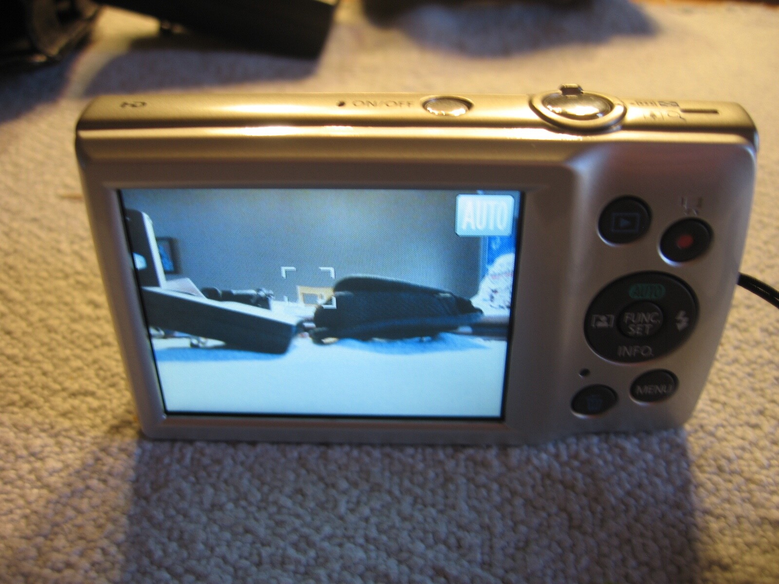 Canon PowerShot ELPH 180 20MP Digital Camera Silver eBay