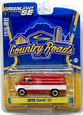 Greenlight SE Country Roads 1976 Chevrolet G20 Van 1:64 Scale Diecast RED