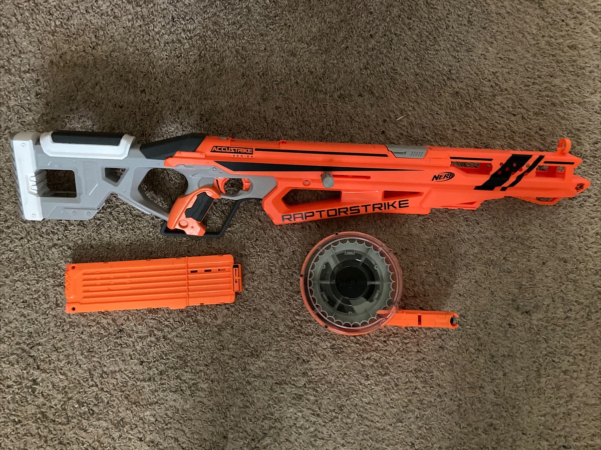 おもちゃ雑貨worksshop NERF Accustrike Rapto Amazon.com: Hasbro Nerf Accustrike Raptorstrike Figure
