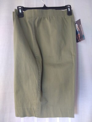 White Stag Woman Stretch Pull On Uniform Green Twill Shorts Size 18/20 - NWT