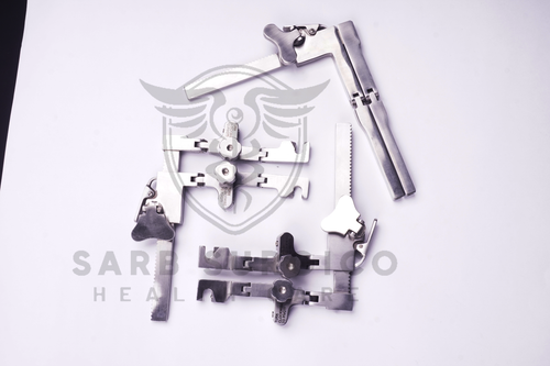 Phantom CS Classic Retractor Premium Quality - Picture 3 of 7