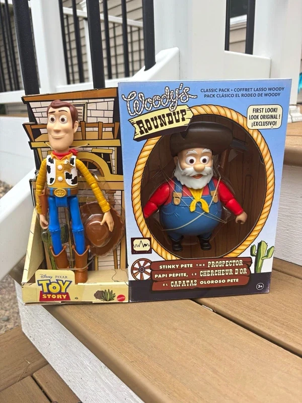 Toy Story TV, Movie & Video Games Action Figures Sheriff Woody for
