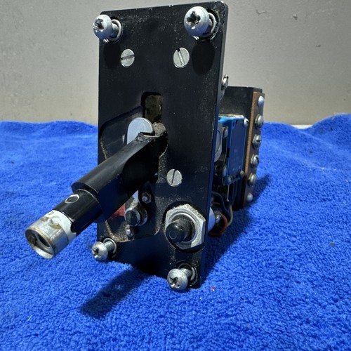 A4503M9-1 Avionics Products Engineering Landing Gear Control (Missing Knob)