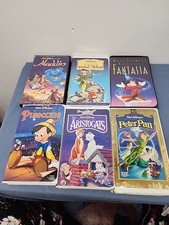 Walt Disney Classics VHS Bundle Lot Vintage Video Tapes - Untested