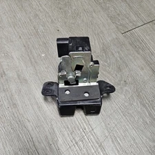 2014-2019 Kia Soul Rear Liftgate  Lock Actuator Latch OEM